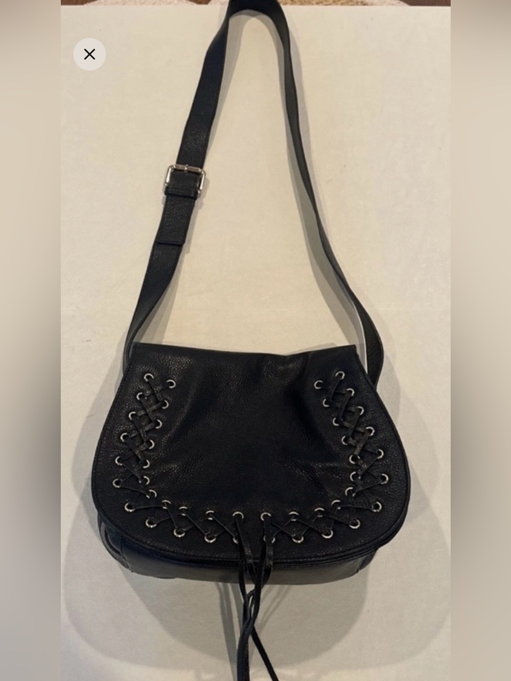 VIOLETTA Leather Saddle Large Crossbody Shoulder Bag $175 BLACK EUC